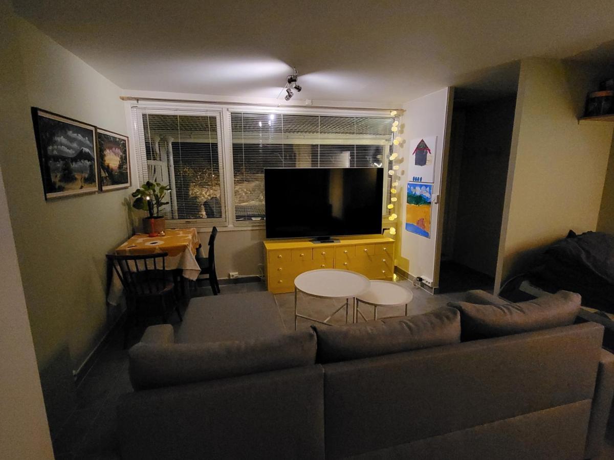 Fresh Studio With Parking Apartamento Tromsdalen Exterior foto